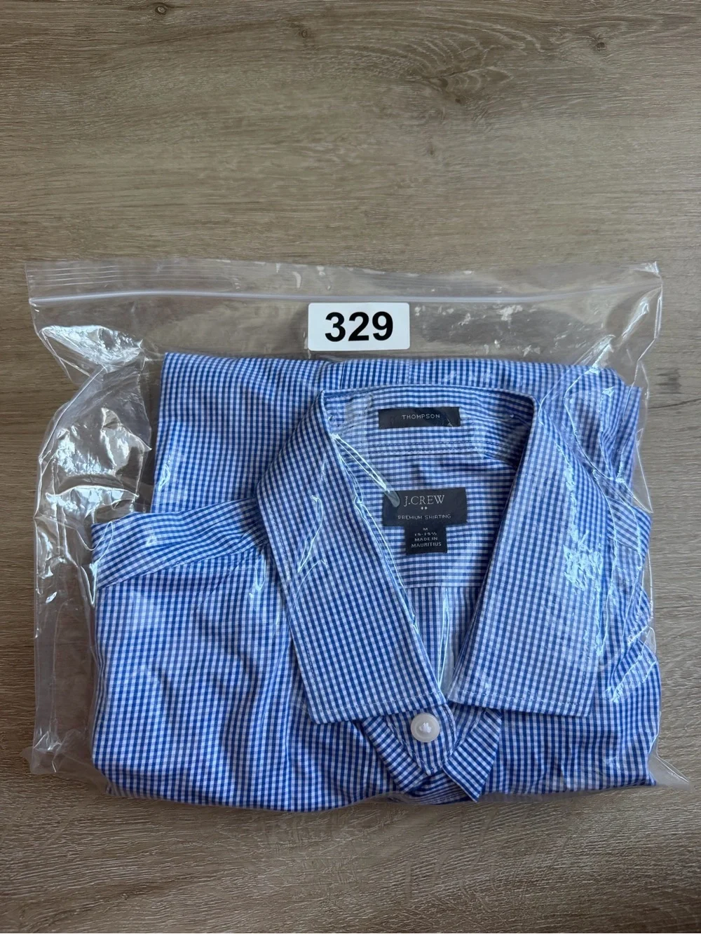 J.Crew Thompson Premium Shirting Button Down Shirt size M Gingham Blue White